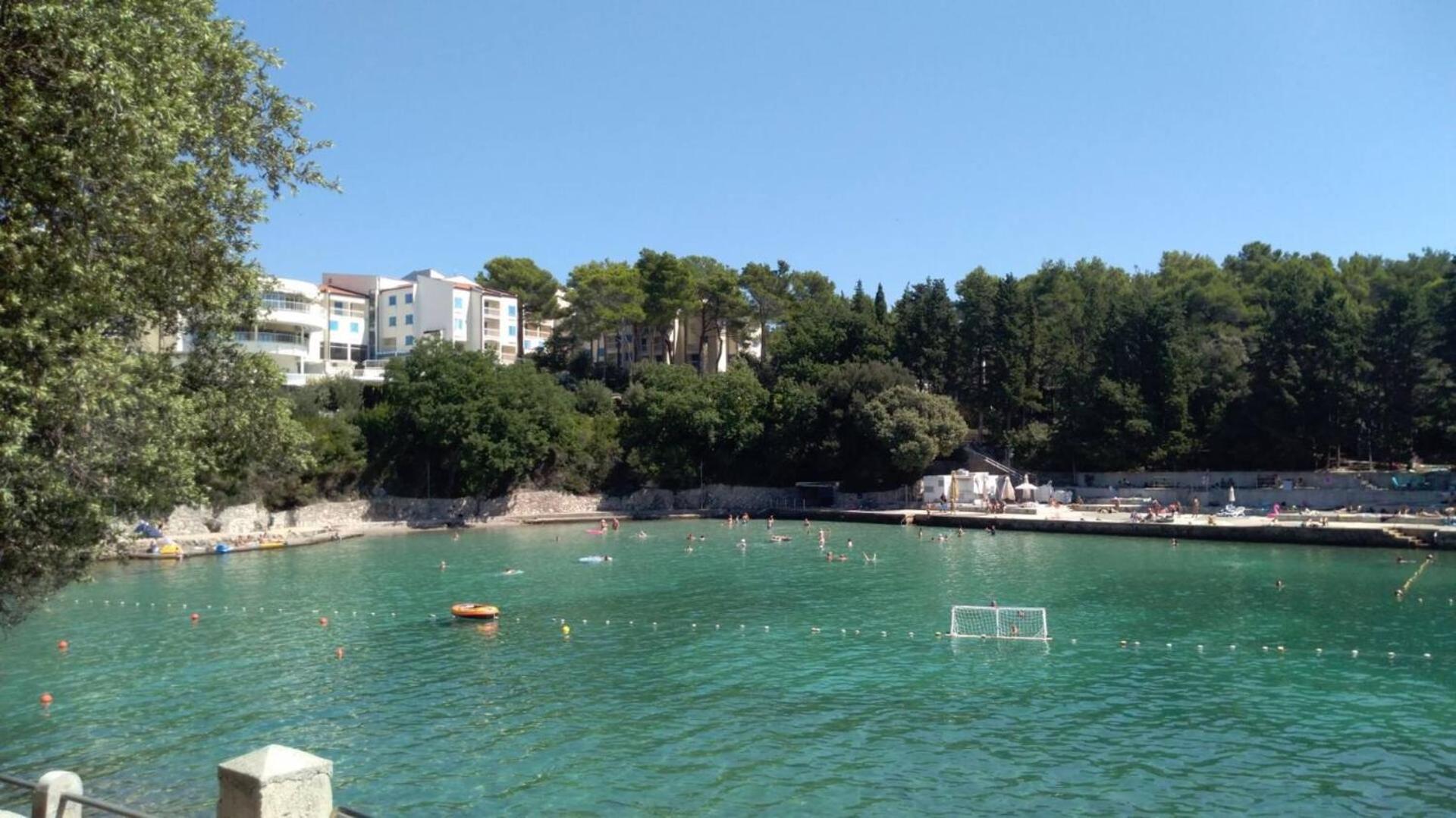 Guest House Helena Close To Beach Krk Town Exterior foto